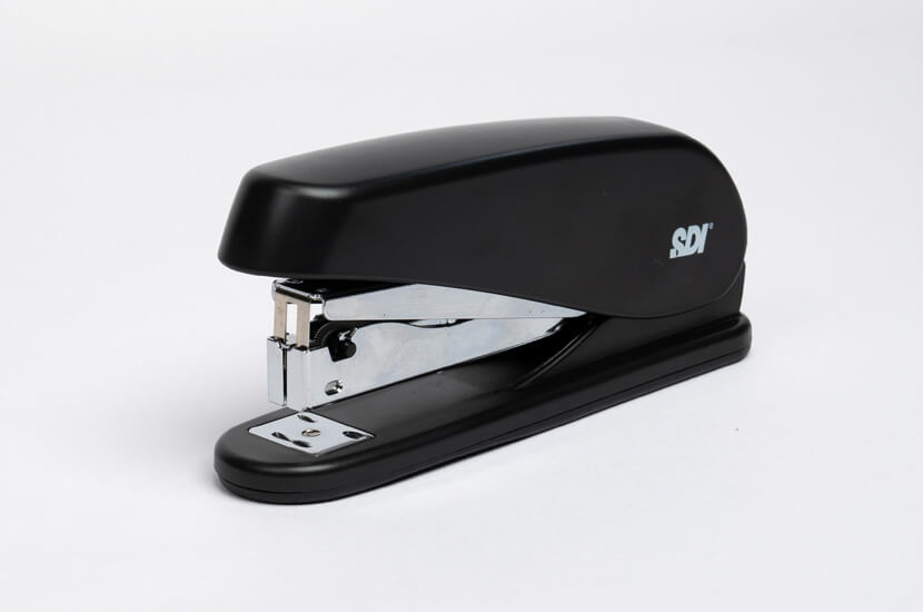 │6186 │LIGHT-FORCE FULL STRIP STAPLER-SDI stationery